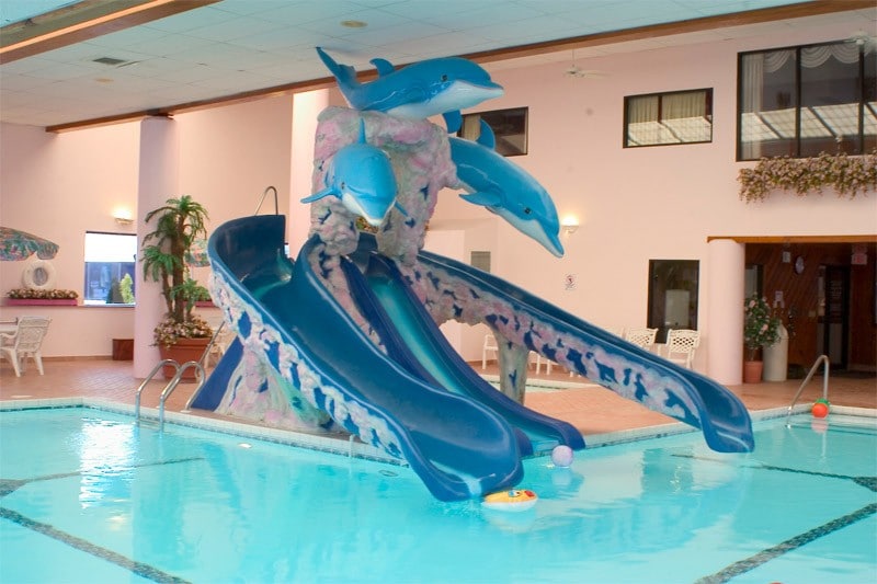 Indoor Waterpark for Families at Grand Marquis Waterpark Hotel