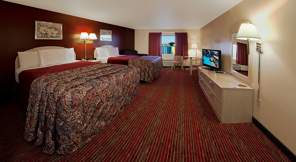 Grand Marquis Waterpark Hotel And Suites Grand Marquis Waterpark Hotel And Suites